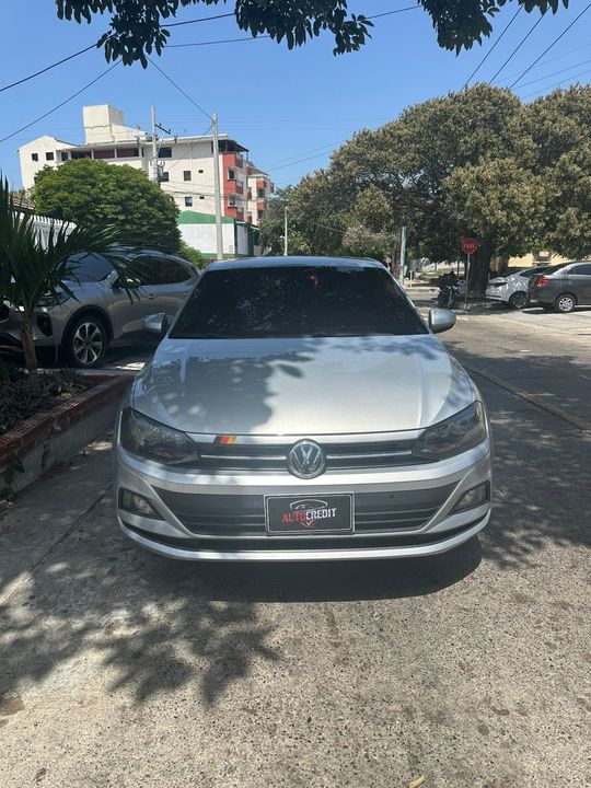 VOLKSWAGEN VIRTUS COMFORTLINE MT 1600CC 4AB ABS R15 2022