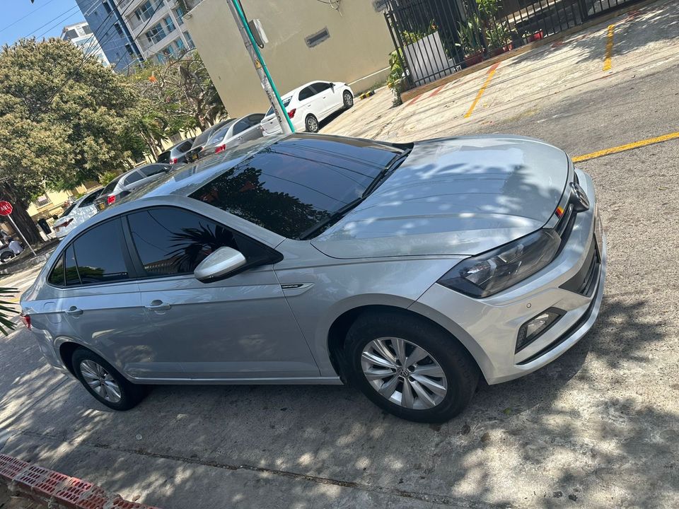 VOLKSWAGEN VIRTUS COMFORTLINE MT 1600CC 4AB ABS R15 2022