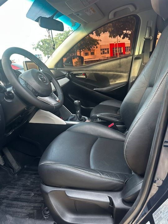 MAZDA 2 TOURING MT 1500CC 2AB 2016