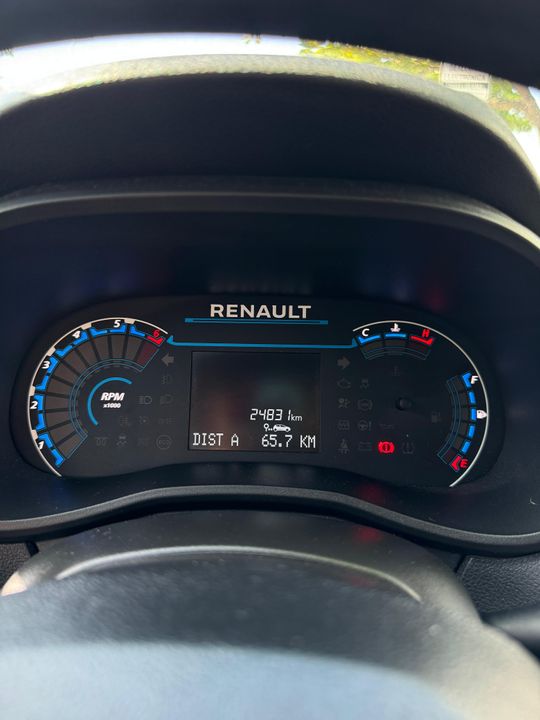 RENAULT KWID INTENS MT 1000CC 12V 4AB ABS 2025