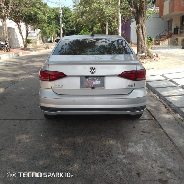 VOLKSWAGEN VIRTUS COMFORTLINE TP 1600CC 4AB ABS R15 2020