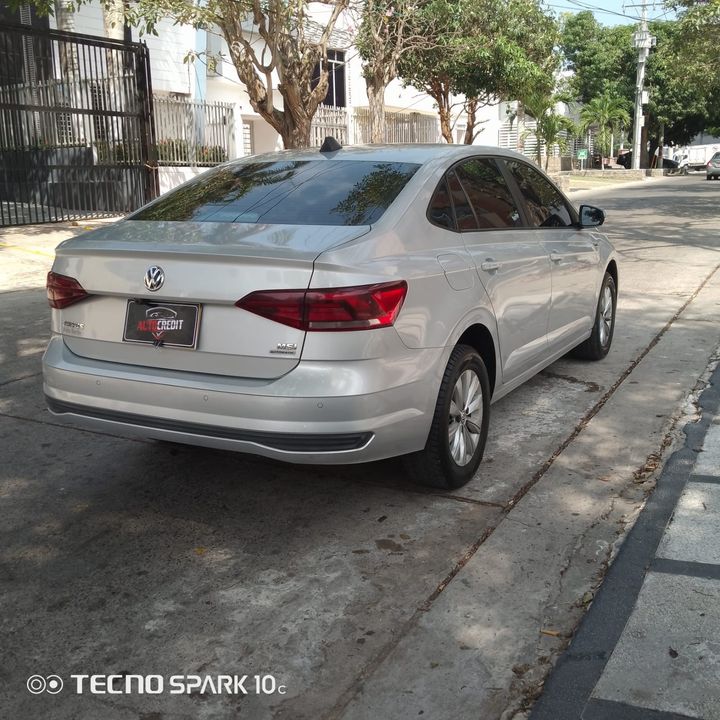 VOLKSWAGEN VIRTUS COMFORTLINE TP 1600CC 4AB ABS R15 2020