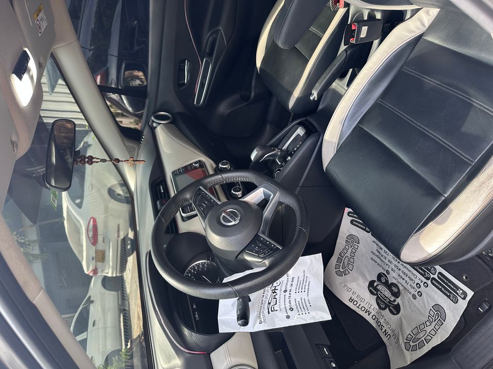 NISSAN VERSA EXCLUSIVE AT 1600CC TC RIN 17 2022