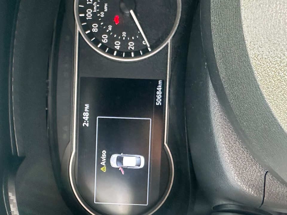 NISSAN VERSA EXCLUSIVE AT 1600CC TC RIN 17 2022