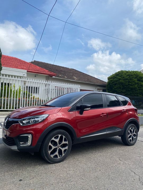 RENAULT CAPTUR INTENS BOSE TP 2000CC 2021
