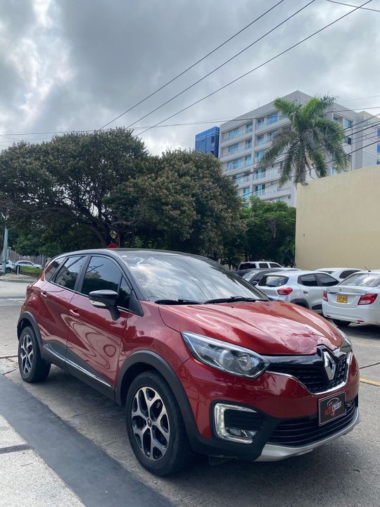 RENAULT CAPTUR INTENS BOSE TP 2000CC 2021