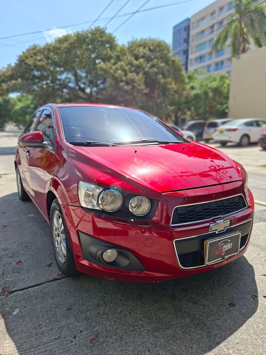 CHEVROLET SONIC LT MT 1600CC 4P 2AB ABS CT 2013