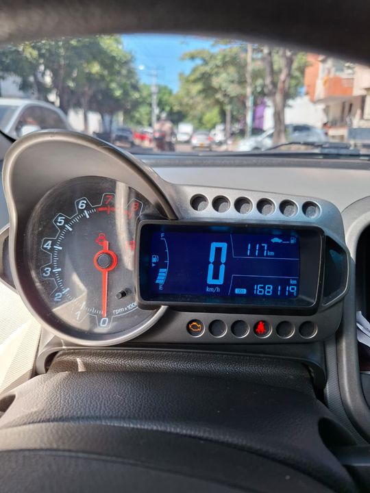 CHEVROLET SONIC LT MT 1600CC 4P 2AB ABS CT 2013