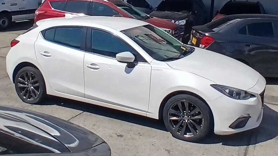 MAZDA 3 PRIME MT 2000CC 2015