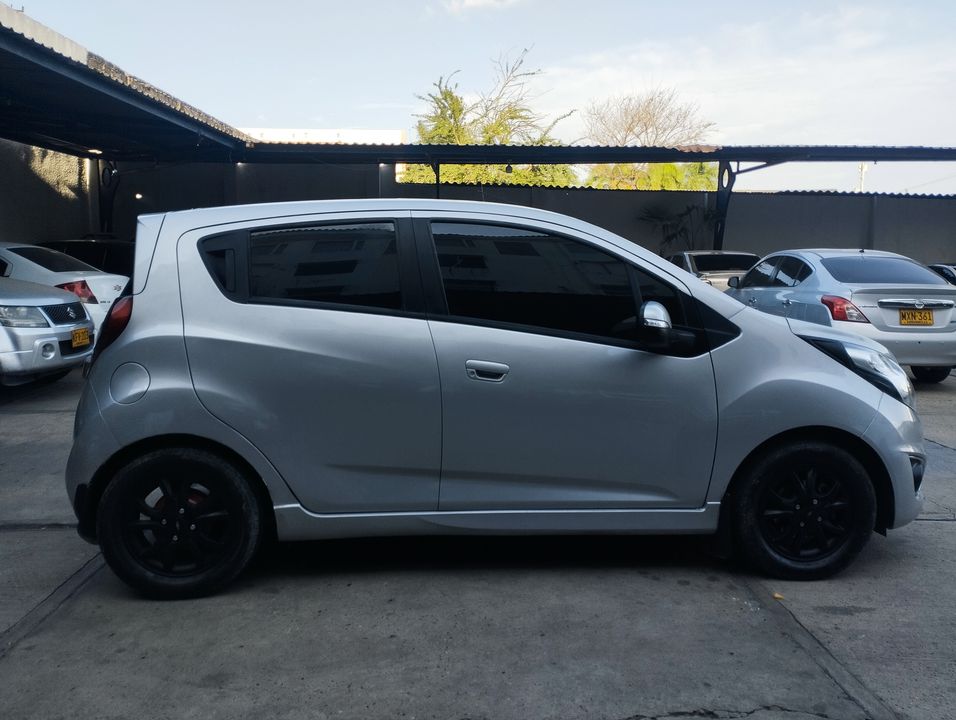 CHEVROLET SPARK GT LTZ MT 1200CC 5P 2AB ABS 2017