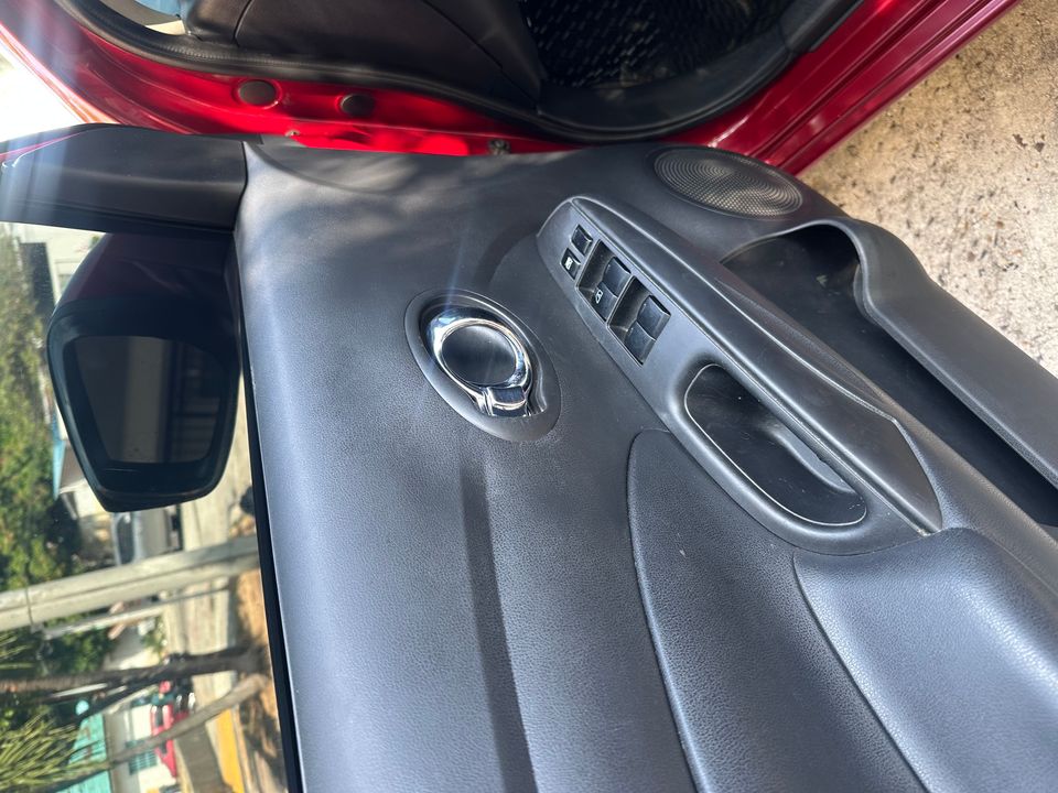 NISSAN VERSA ADVANCE AT 1600CC 2AB ABS 2015