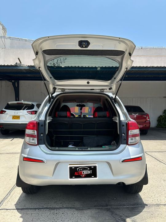 NISSAN MARCH ACTIVE + MT 1600CC 2015