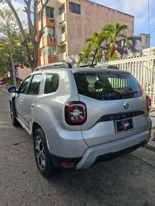 RENAULT DUSTER OUTSIDER MT 1300CC T 4X4 2022