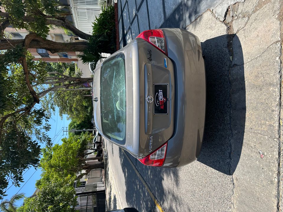 NISSAN VERSA ADVANCE AT 1600CC 2AB ABS 2013