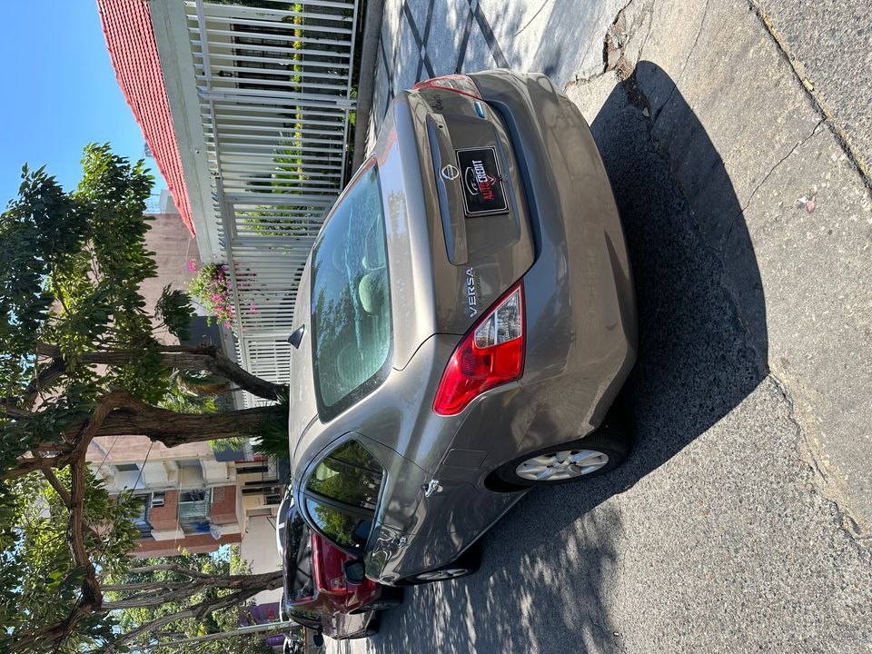 NISSAN VERSA ADVANCE AT 1600CC 2AB ABS 2013