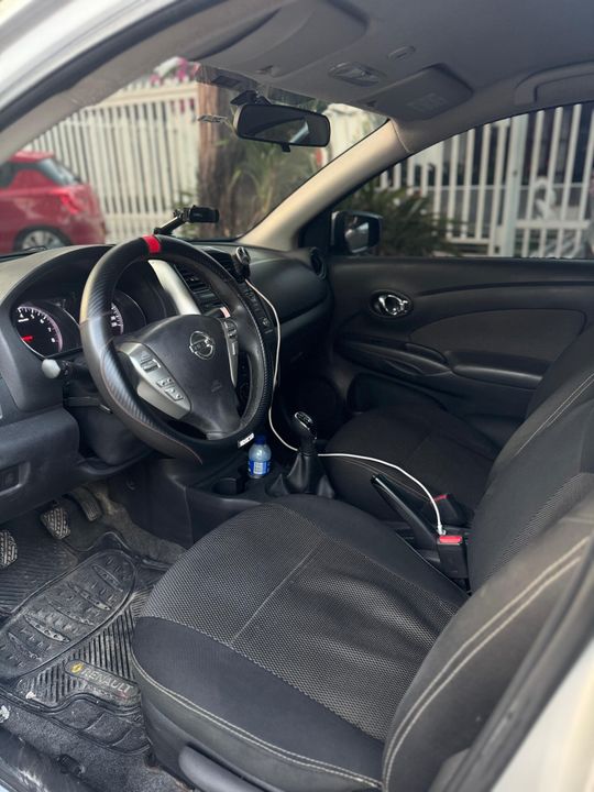 NISSAN VERSA ADVANCE AT 1600CC 2AB ABS 2015
