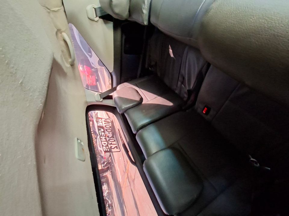 TOYOTA FORTUNER 2.7L AT 2700CC 4X2 2012