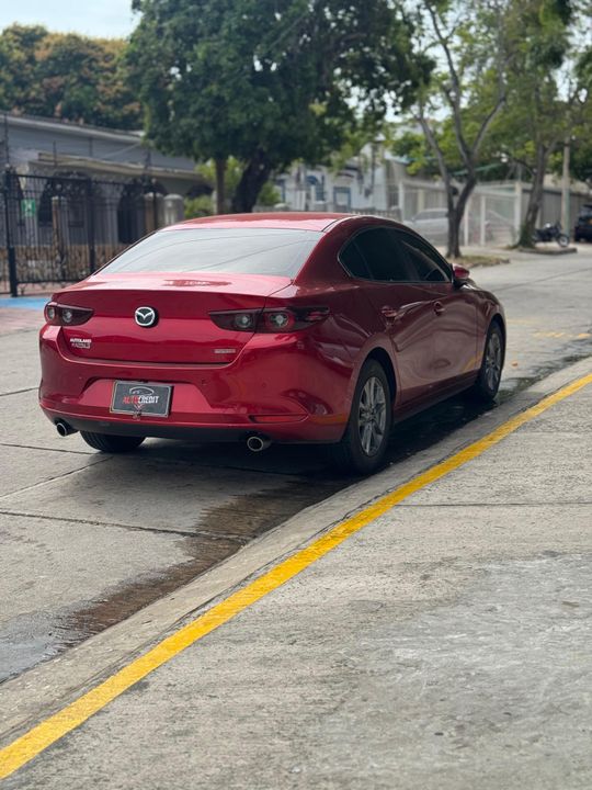 MAZDA 3 TOURING MHEV TP 2000CC 7AB 2025
