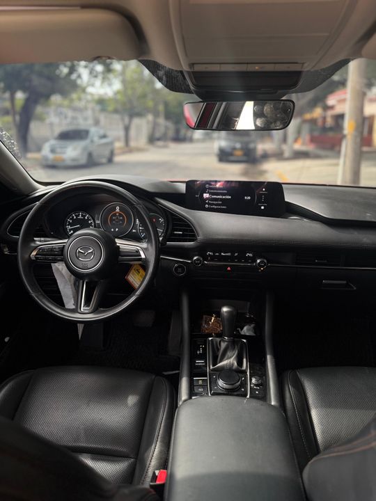 MAZDA 3 TOURING MHEV TP 2000CC 7AB 2025