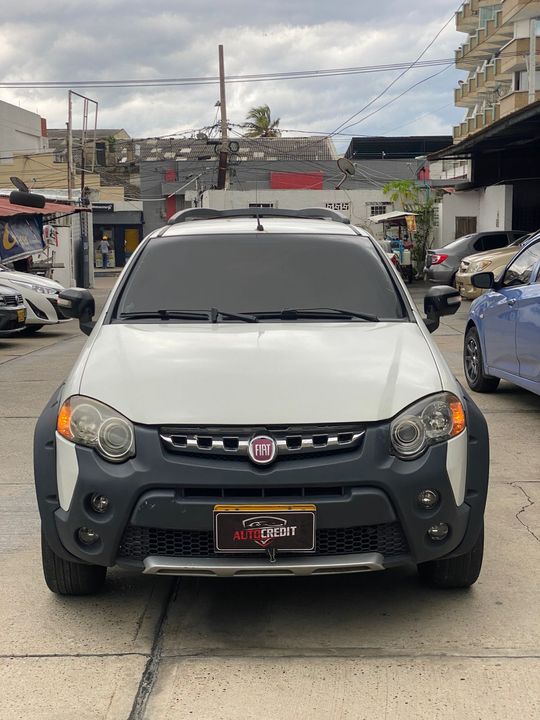 FIAT PALIO ADVENTURE 1.6 MT 1600CC 2015