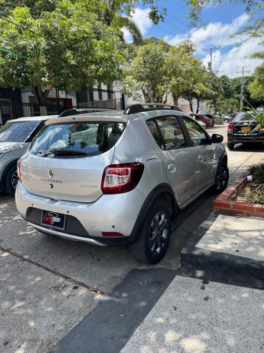 RENAULT SANDERO INTENS / AT AT 1600CC AA 16V 2AB 2019