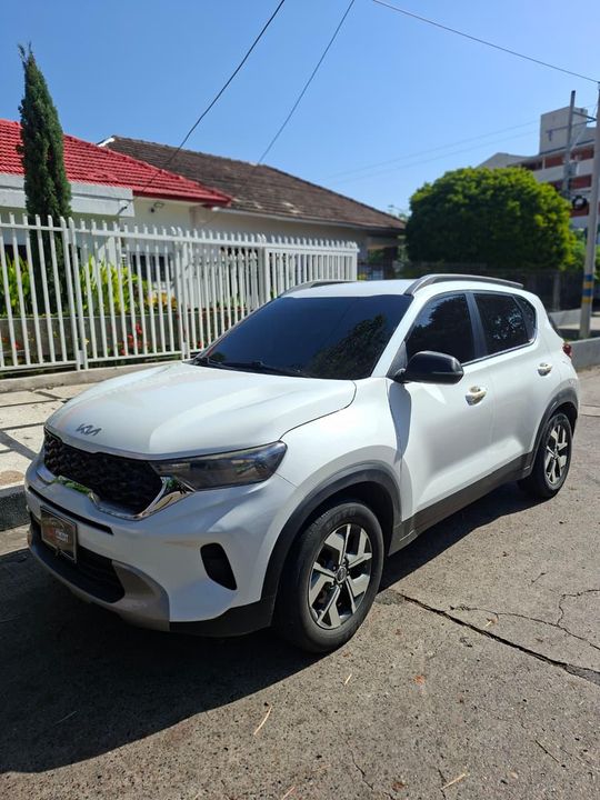 KIA SONET VIBRANT MT 1500CC 6AB ABS 2022