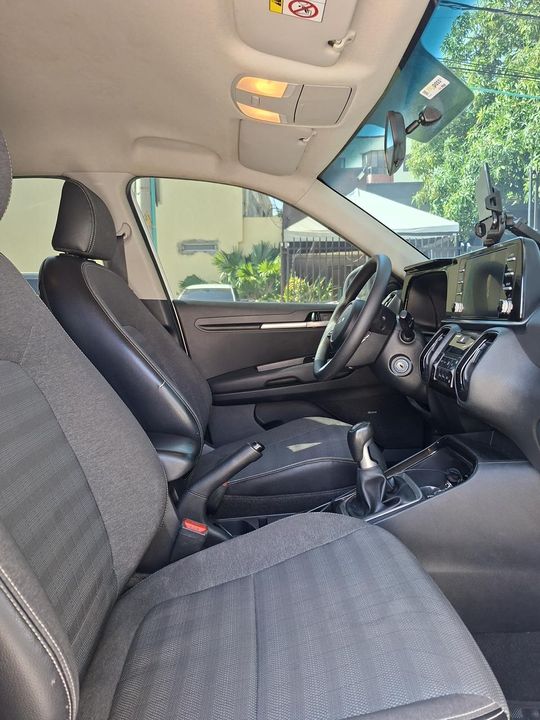 KIA SONET VIBRANT MT 1500CC 6AB ABS 2022