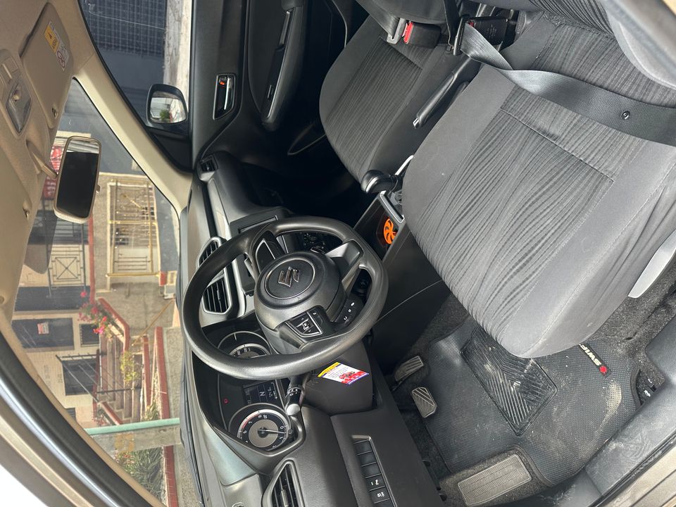 SUZUKI SWIFT DZIRE AT 1200CC 4P 2AB ABS 2023