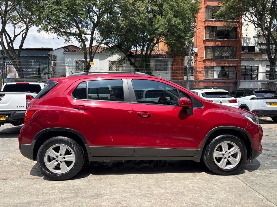 CHEVROLET TRACKER LS MT 1800CC 2020