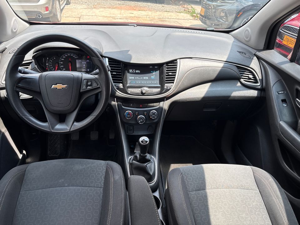 CHEVROLET TRACKER LS MT 1800CC 2020