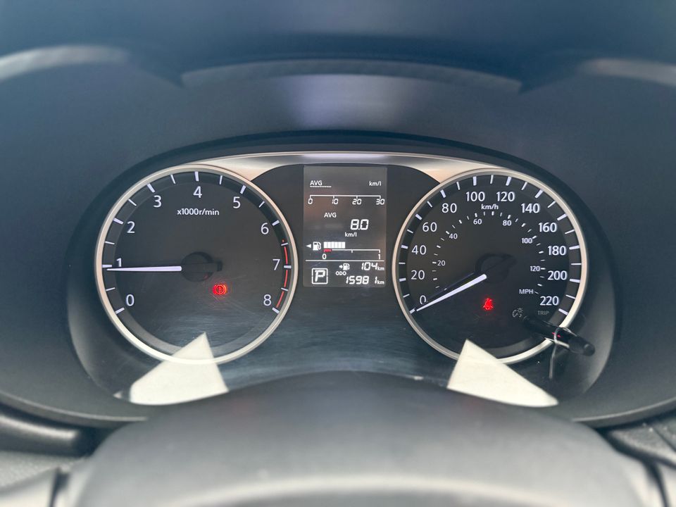 NISSAN VERSA SENSE AT 1600CC RIN 15 2024