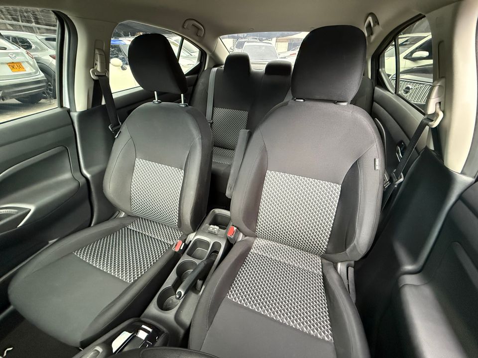 NISSAN VERSA SENSE AT 1600CC RIN 15 2024