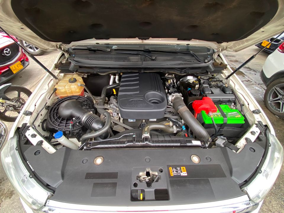 FORD RANGER XLT TP 3200CC TD 4X4 2020