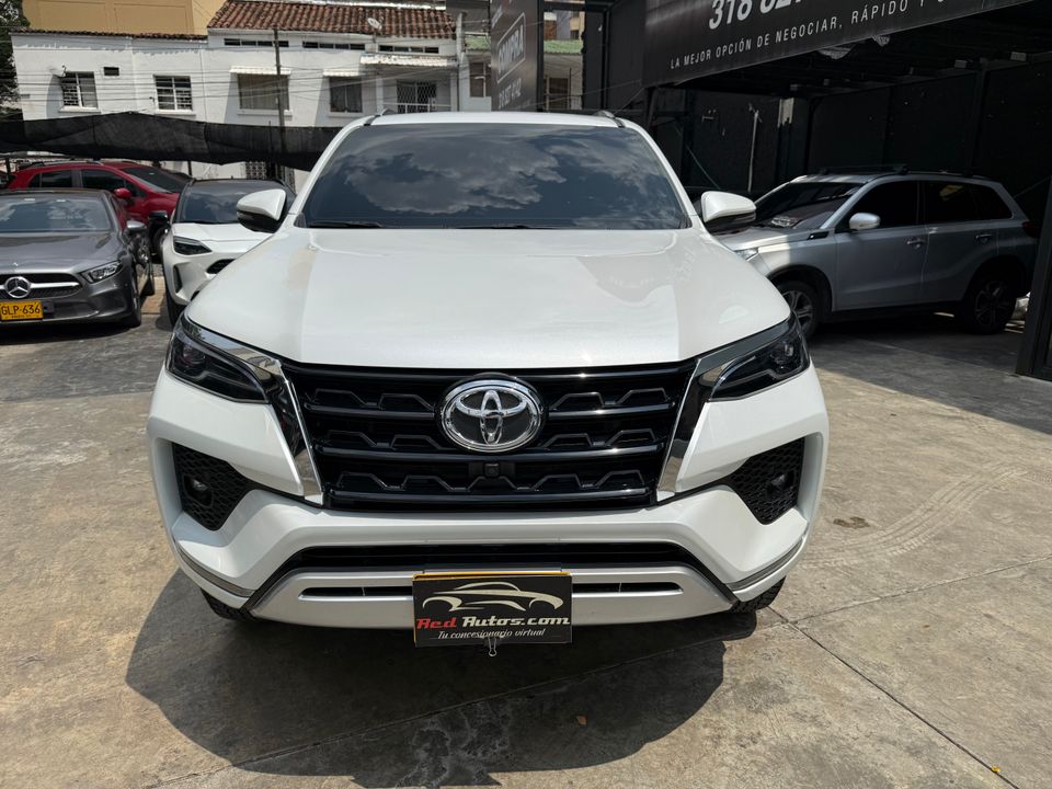 TOYOTA FORTUNER 2.7L SRV TP 2700CC 7AB 4X2 TC 2023
