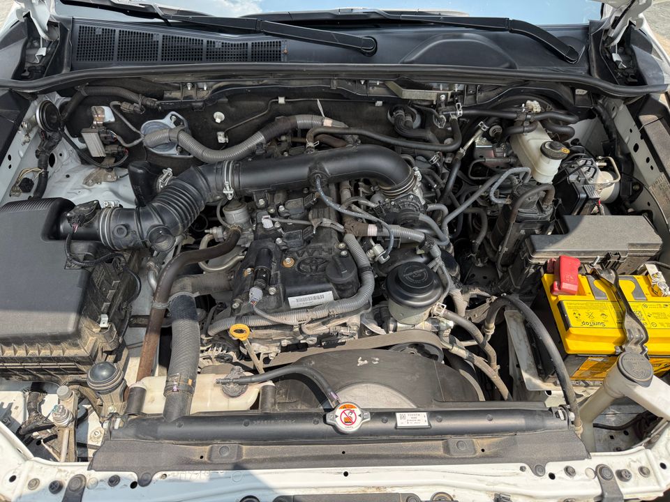 TOYOTA FORTUNER 2.7L SRV TP 2700CC 7AB 4X2 TC 2023
