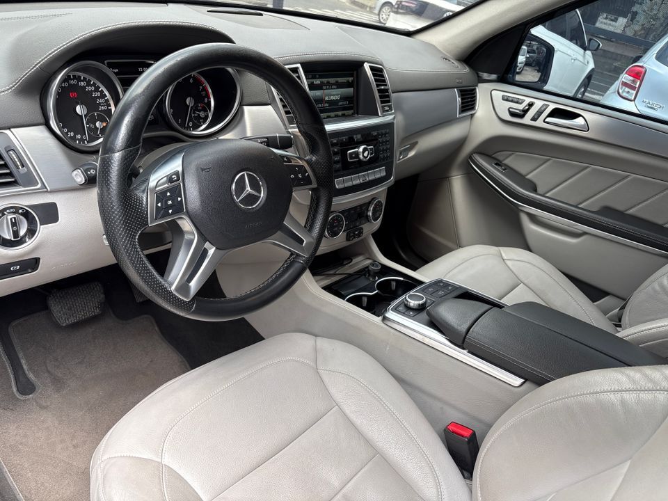 MERCEDES BENZ GL 500 4MATIC TP 4700CC V8 T 2016