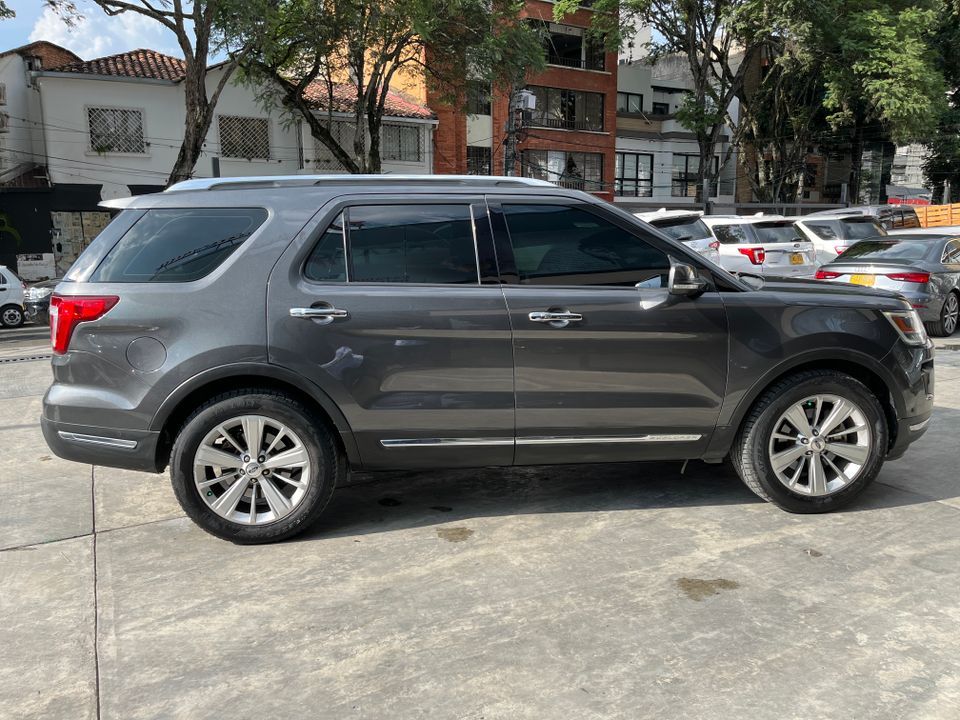 FORD EXPLORER LIMITED TP 2300CC 4X4 2018