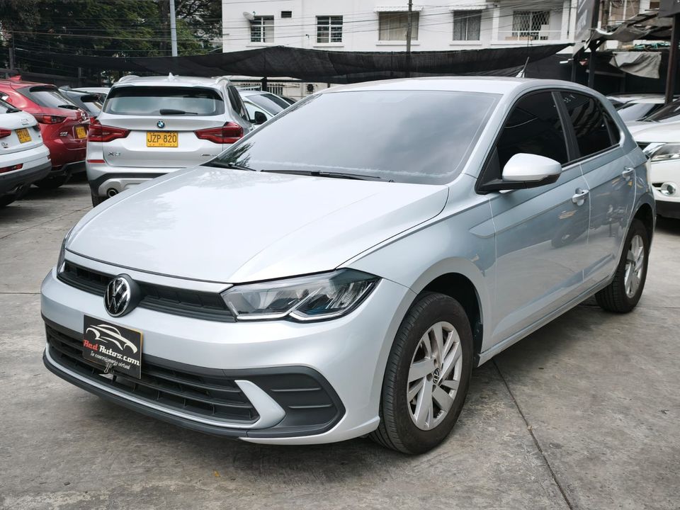 VOLKSWAGEN POLO TRENDLINE MT 1600CC 4AB ABS 2025