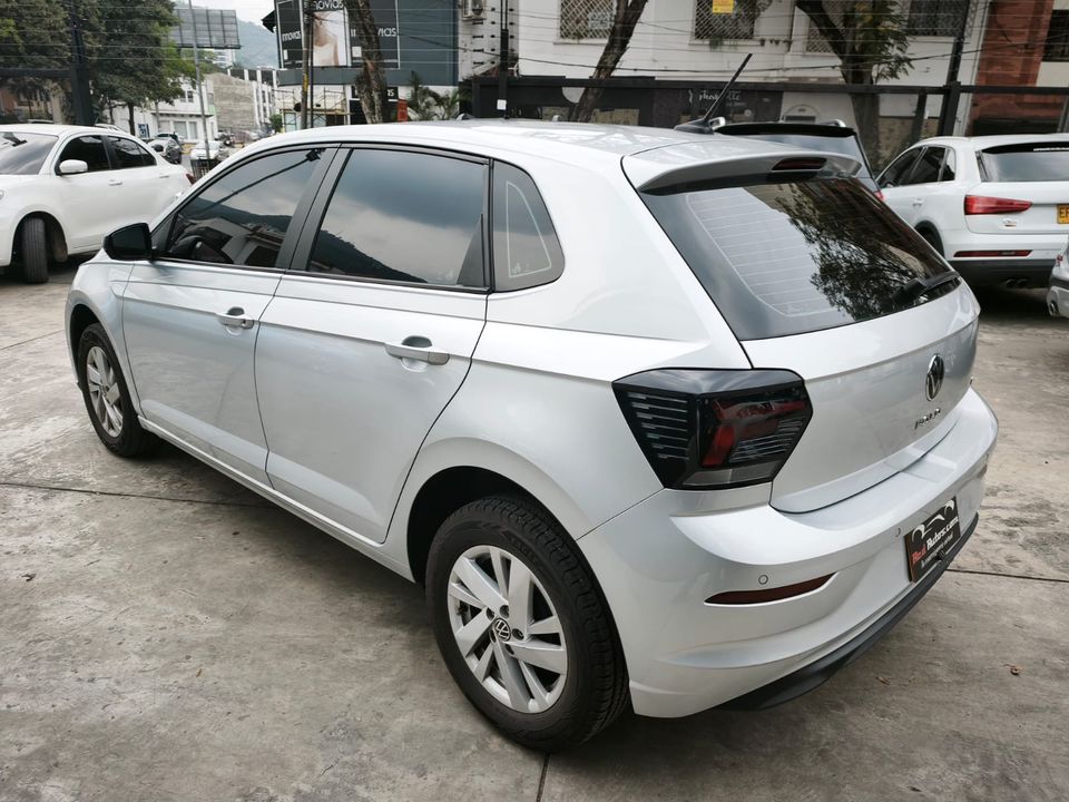 VOLKSWAGEN POLO TRENDLINE MT 1600CC 4AB ABS 2025
