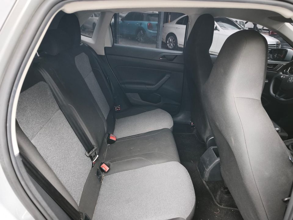 VOLKSWAGEN POLO TRENDLINE MT 1600CC 4AB ABS 2025