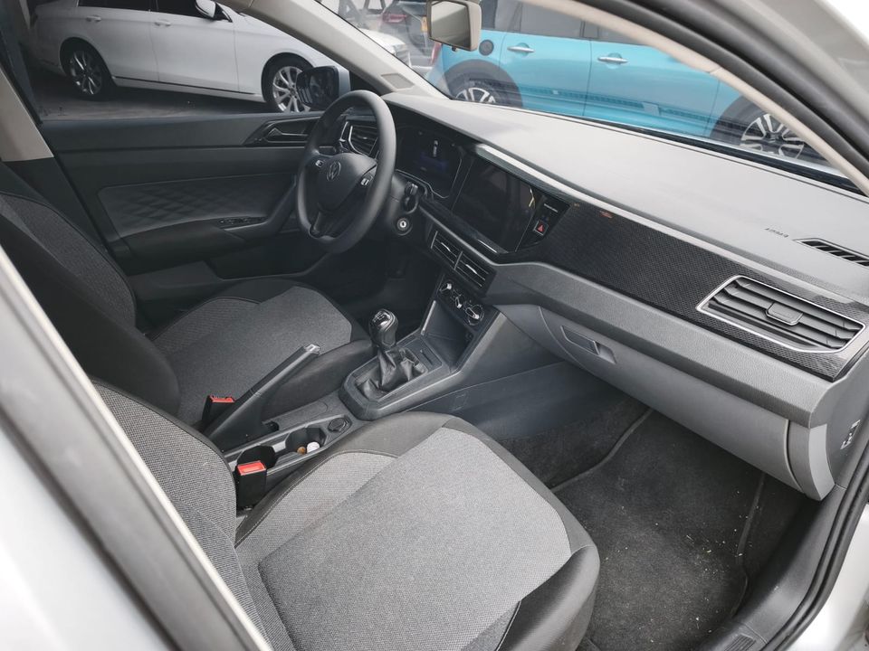 VOLKSWAGEN POLO TRENDLINE MT 1600CC 4AB ABS 2025