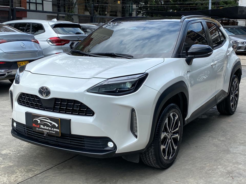 TOYOTA YARIS CROSS XLS HYBRID TP 1500CC 8AB 4X2 2025