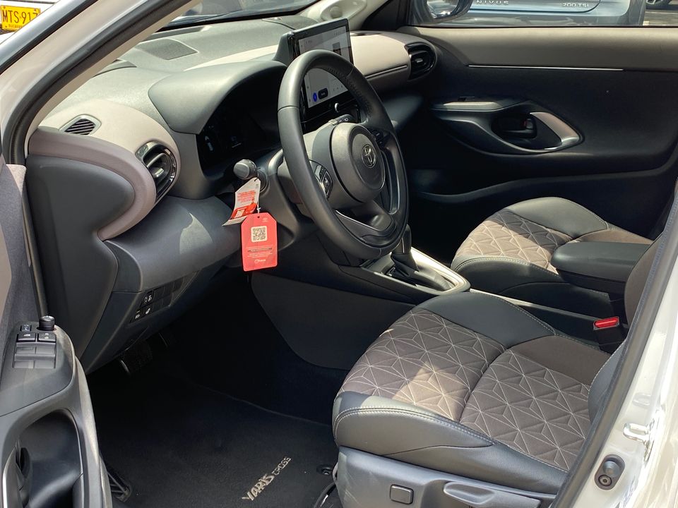 TOYOTA YARIS CROSS XLS HYBRID TP 1500CC 8AB 4X2 2025