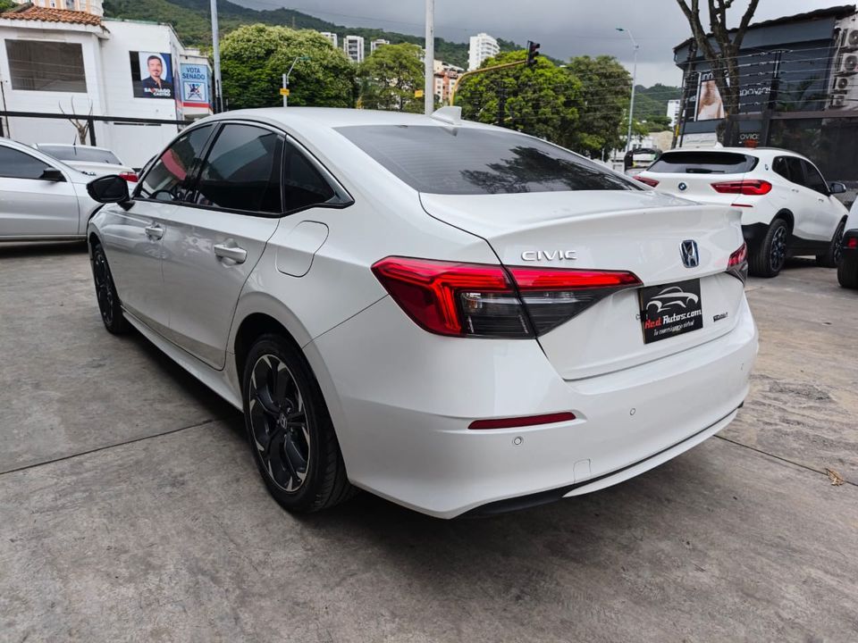 HONDA CIVIC E-HEV AT 2000CC 4X2 2023