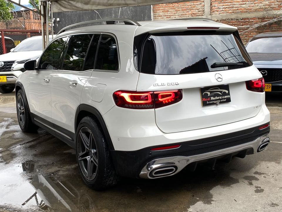 MERCEDES BENZ GLB 200 AMG LINE TP 1300CC T CT 2022