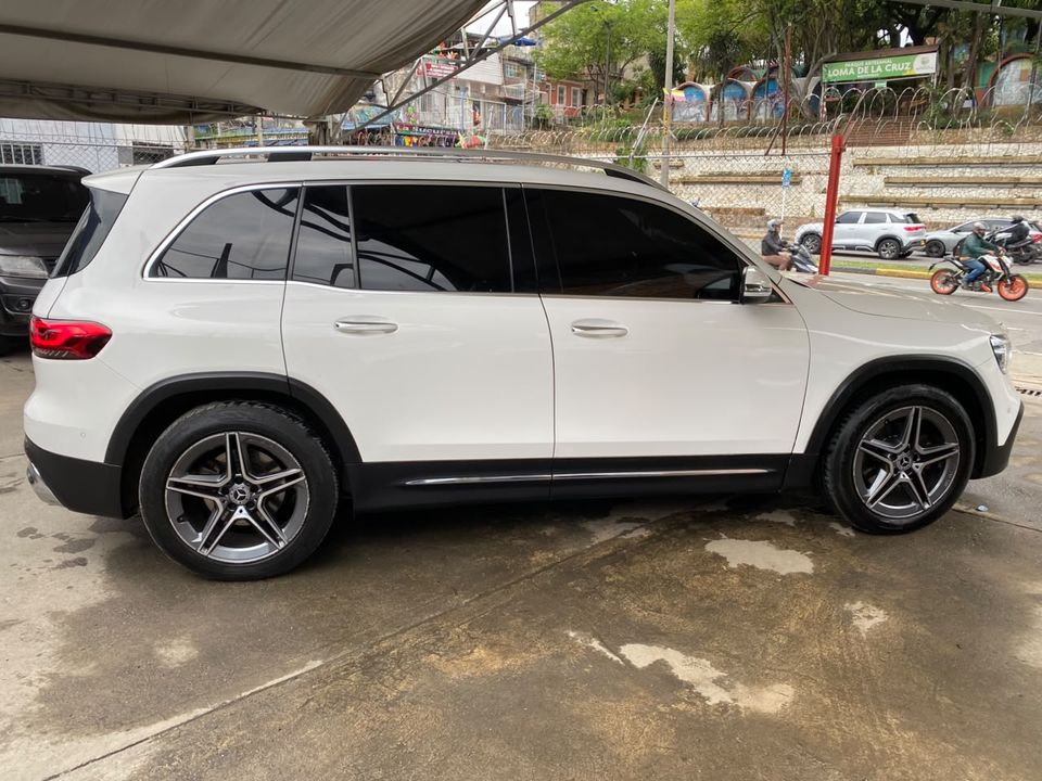 MERCEDES BENZ GLB 200 AMG LINE TP 1300CC T CT 2022