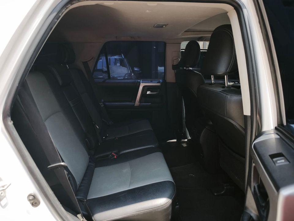 TOYOTA 4RUNNER SR5 TP 4000CC 6AB 2017