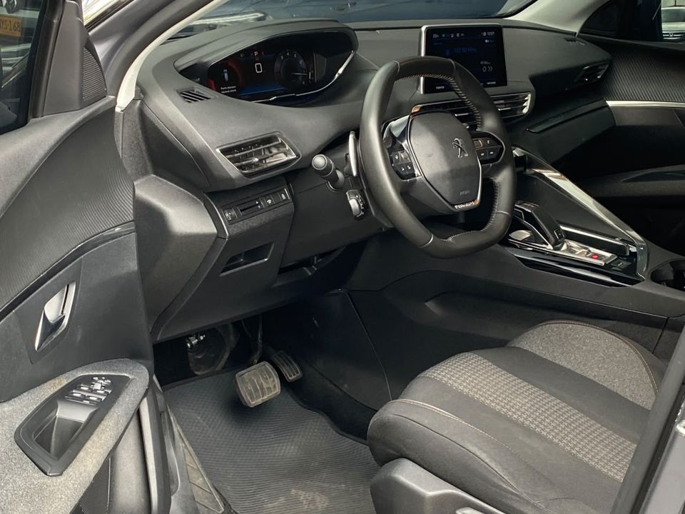 PEUGEOT 3008 ACTIVE TP 1600CC T R17 2021