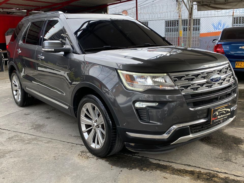 FORD EXPLORER LIMITED TP 2300CC 4X4 2019
