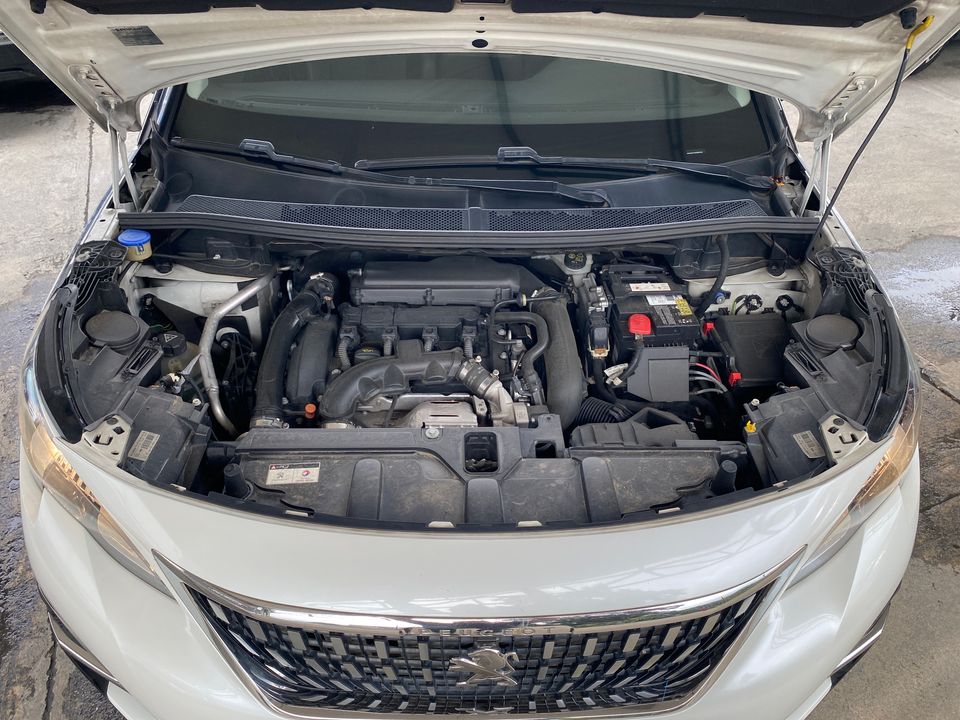 PEUGEOT 3008 ALLURE TP 1600CC T CT R18 2021
